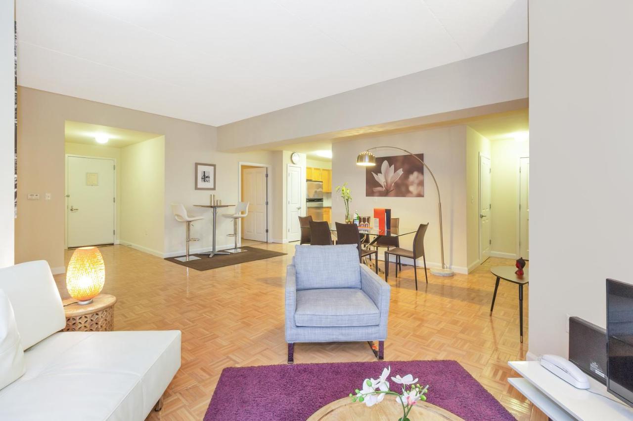 Dharma Home Suites Jc At Exchange Place Джърси Сити Екстериор снимка
